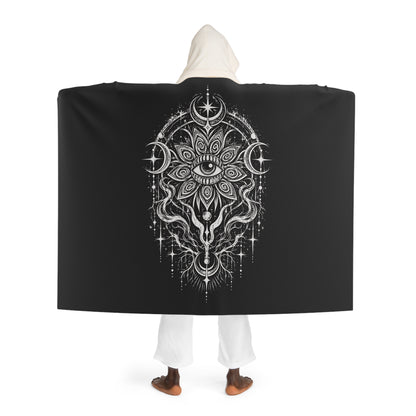 Hooded Sherpa Blanket – Black Celestial Fleece Hooded Throw